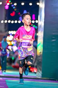 BIB: 16153
                            <button type="button" onclick="openModal(24687290)" class="btn btn-primary btn-sm float-right btn-popup" data-toggle="modal" data-target=".modal-high-quality">
                        <i class="fas fa-shopping-cart"></i> Add to Cart
                    </button>
                                            <button type="button" onclick="isThisMe(24687290, true)" class="btn btn-success btn-sm float-right btn-popup btn-isme hidden" data-toggle="tooltip" data-placement="bottom" title="นี่คือรูปของคุณใช่ไหม คลิกที่นี่เพื่อเอาเข้าอัลบั้ม">
                        <i class="fas fa-plus"></i> Add to album
                    </button>
                    <button type="button" onclick="isThisMe(24687290, false)" class="btn btn-warning btn-sm float-right btn-popup btn-isnotme hidden">
                        <i class="fas fa-ban"></i> Remove from album
                    </button>